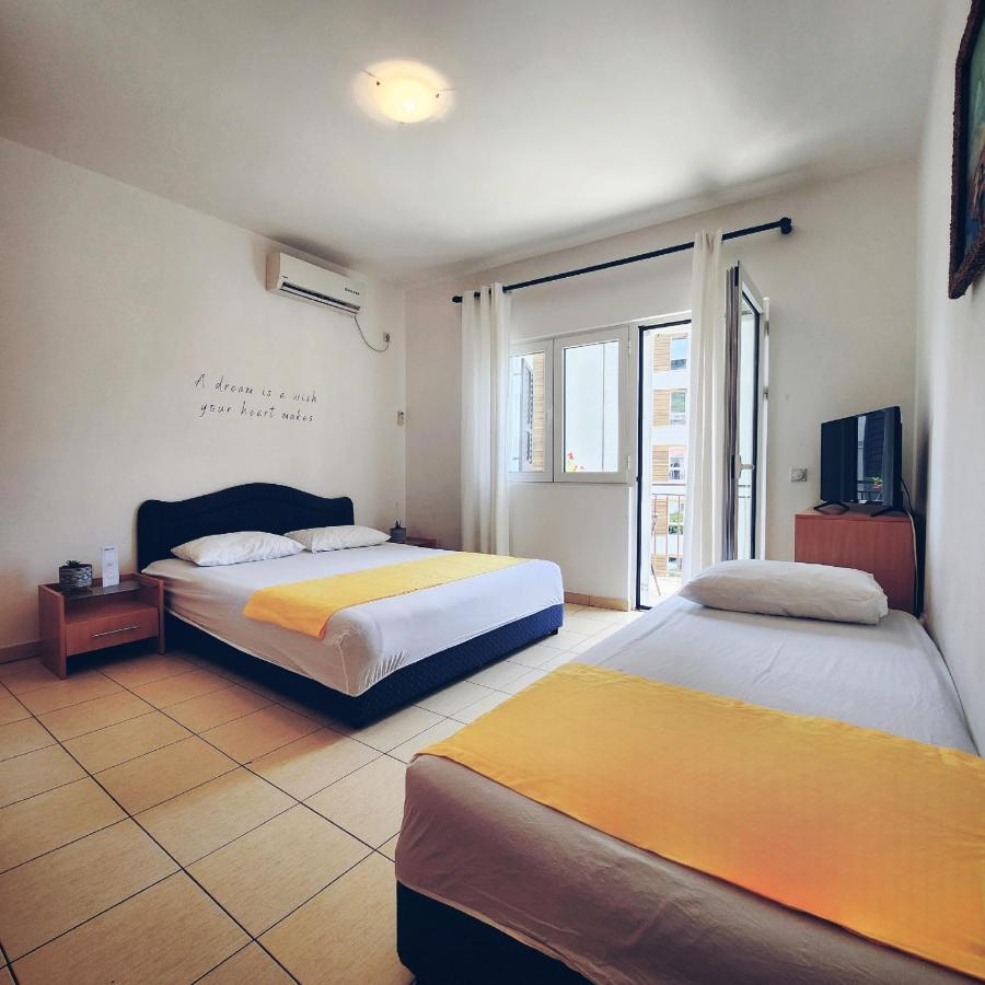 Bela Kuca Studio Apartments-Na Korak Do Mora-A Step To The Sea Rafajlovići Eksteriør bilde