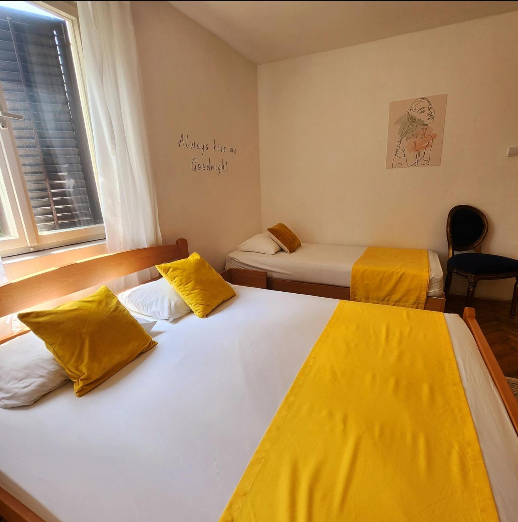 Bela Kuca Studio Apartments-Na Korak Do Mora-A Step To The Sea Rafajlovići Eksteriør bilde