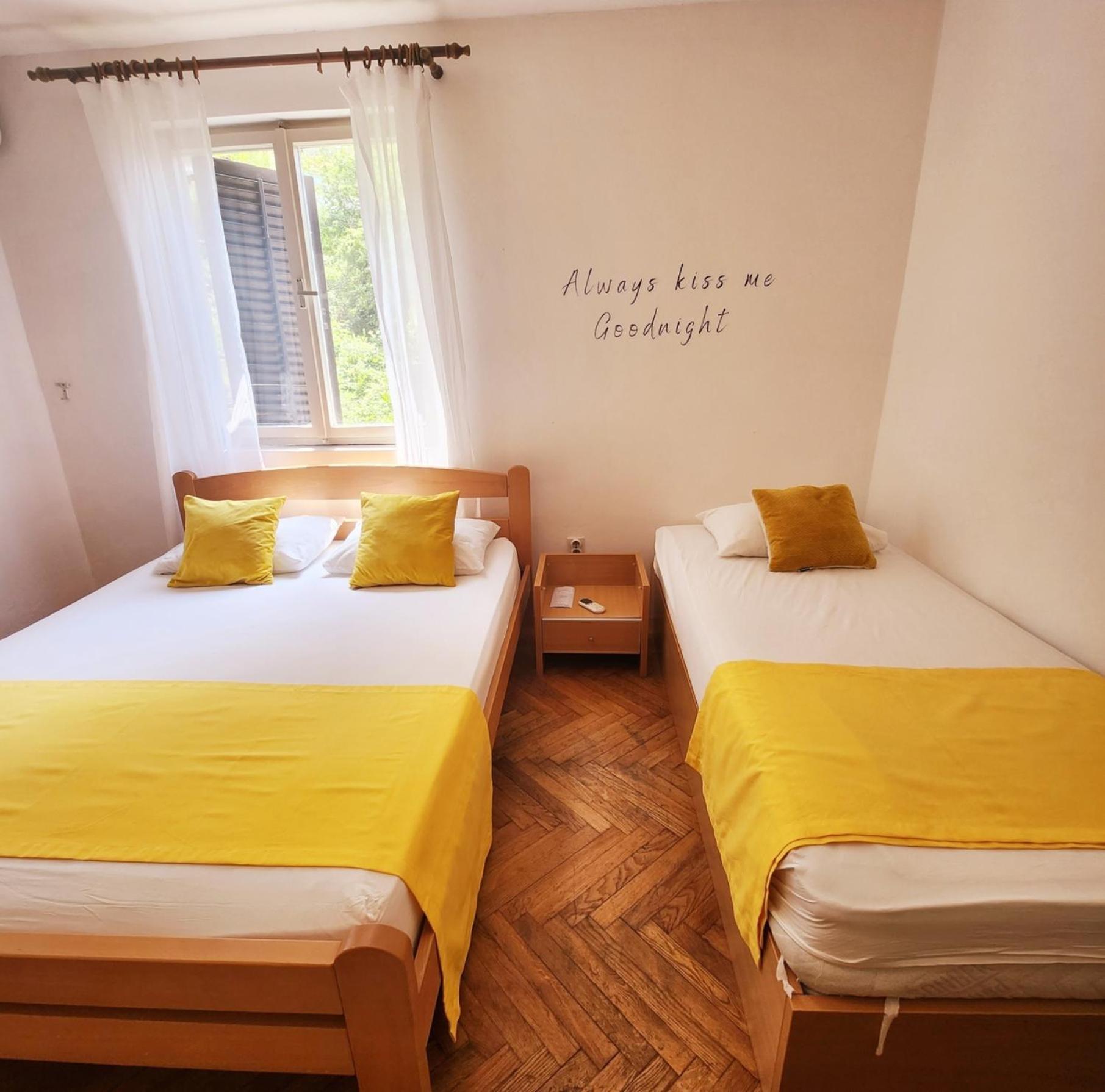Bela Kuca Studio Apartments-Na Korak Do Mora-A Step To The Sea Rafajlovići Eksteriør bilde
