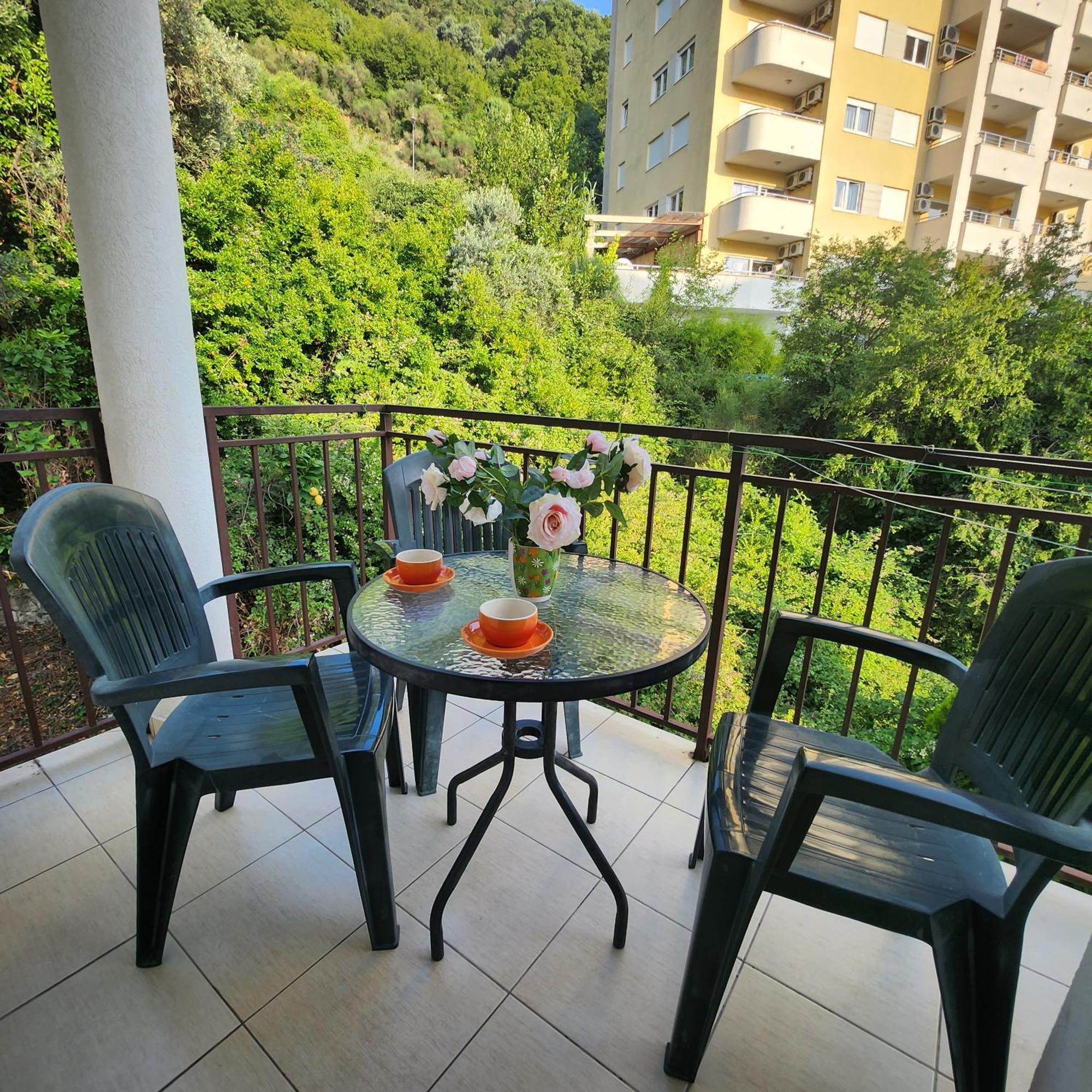 Bela Kuca Studio Apartments-Na Korak Do Mora-A Step To The Sea Rafajlovići Eksteriør bilde